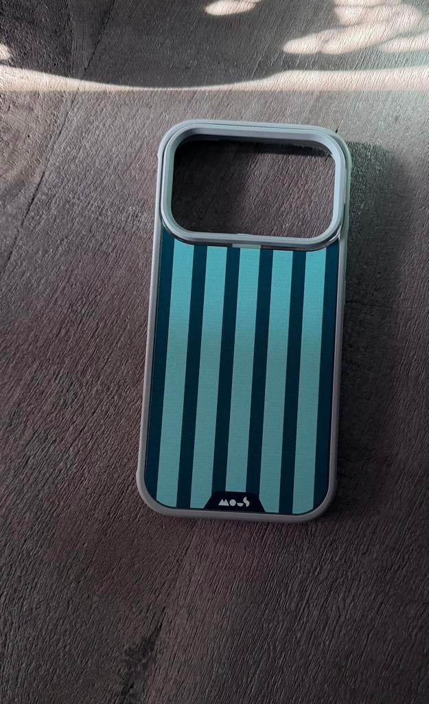 Iphone 17 pro liquorice mous case, Ophalen, Nieuw