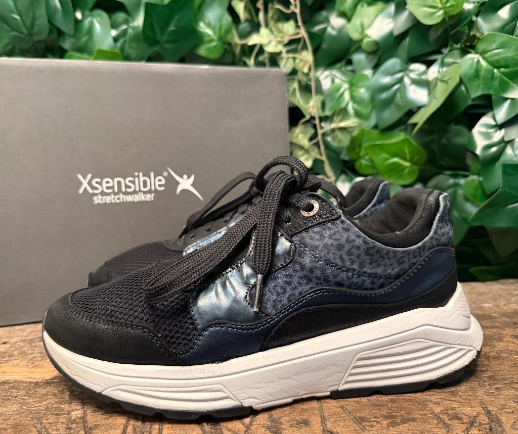 zo goed als nieuw sneakers van xsensible maat 38, Blauw, Ophalen of Verzenden, Xsensible, Xsensible