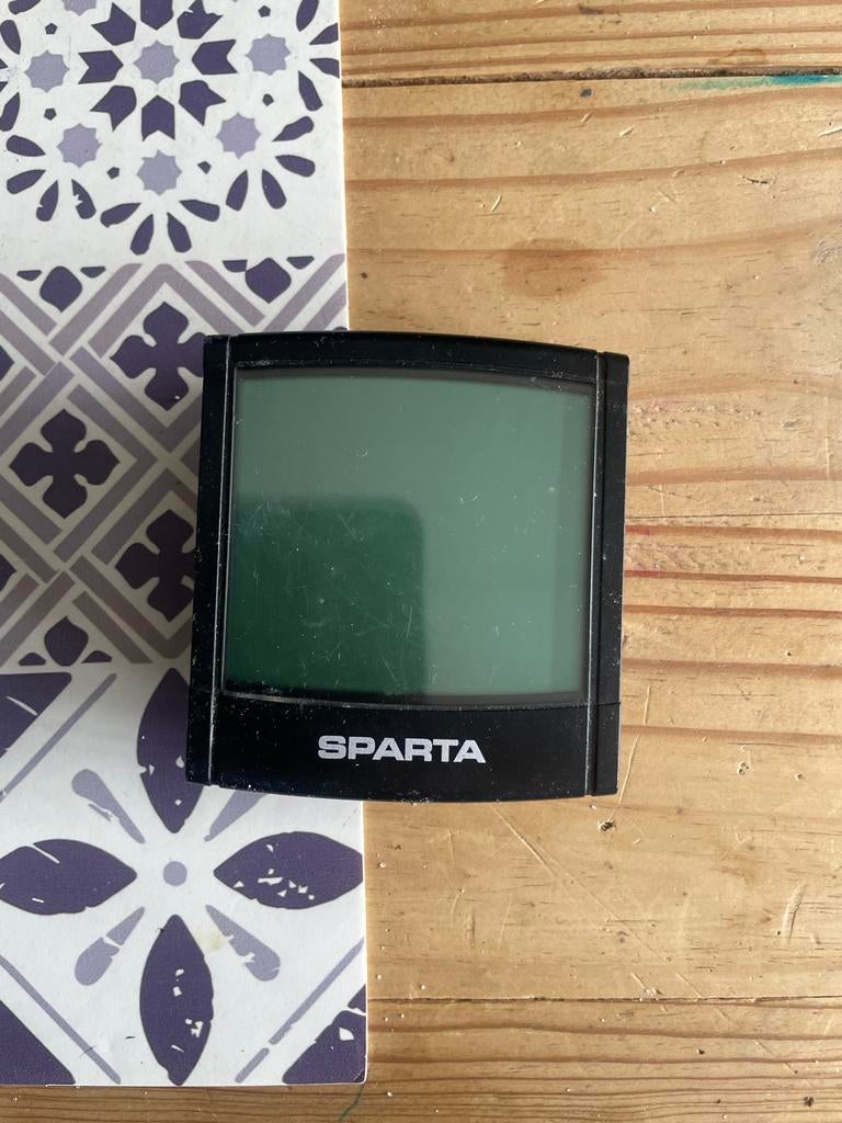 Sparta fietscomputer - inclusief bescherm hoesje, Fietsen en Brommers, Fietsaccessoires | Fietscomputers, Ophalen, Gebruikt