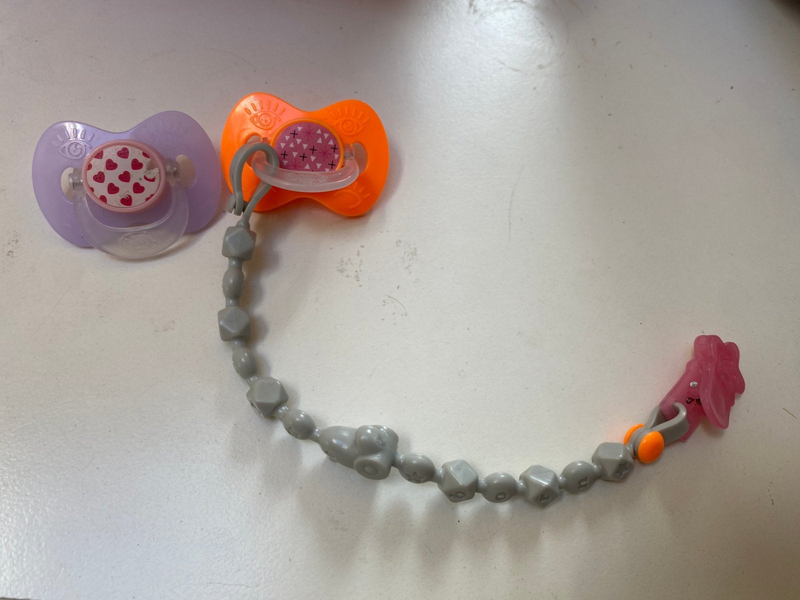 Babyborn speen 2x met speenkoord, Ophalen of Verzenden, Zo goed als nieuw, Babypop