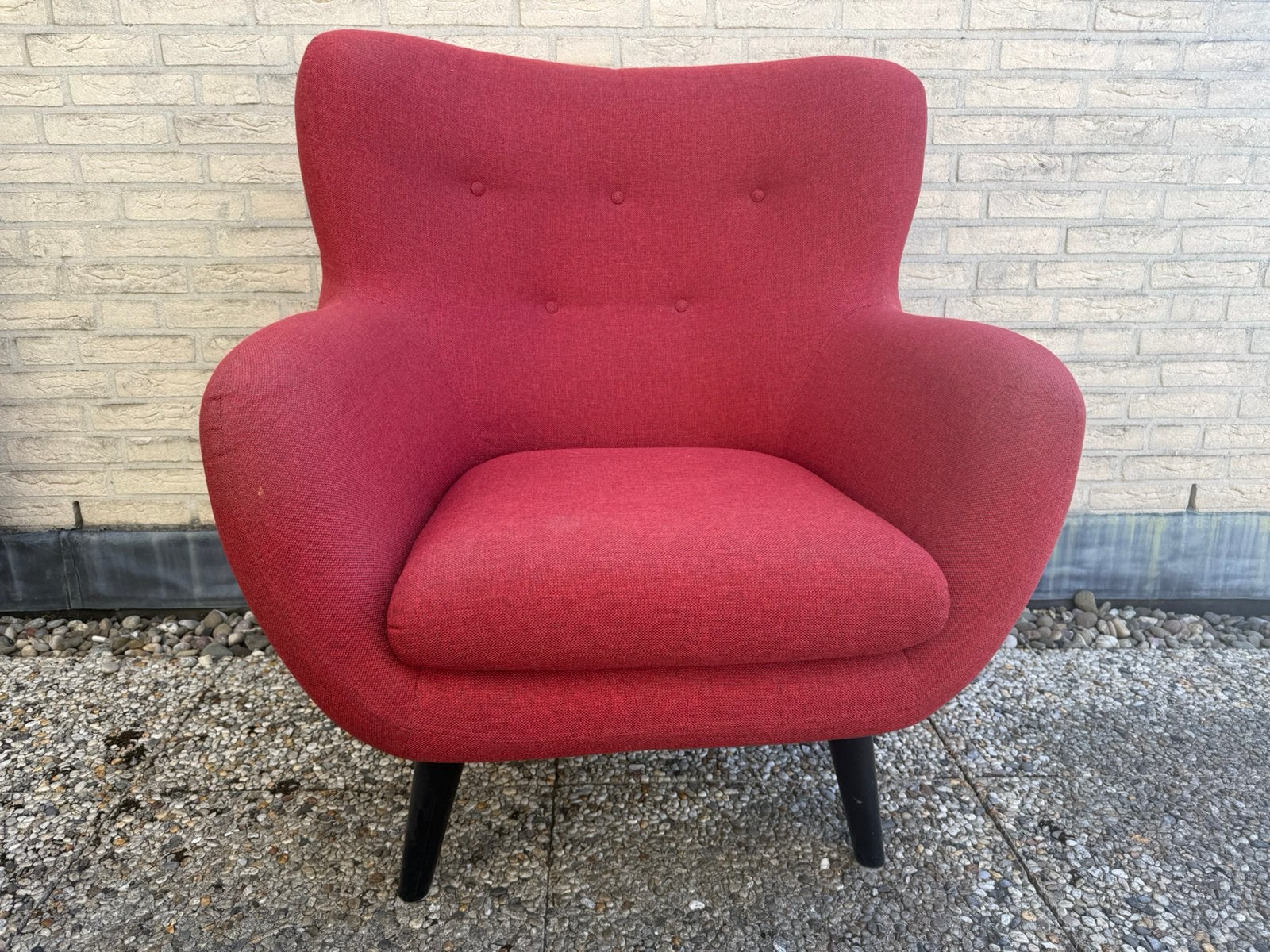 2 identieke oorfauteuils met voetenbankje rood, Loods5, Huis en Inrichting, Fauteuils, Ophalen, Overige materialen, Gebruikt, 75 tot 100 cm