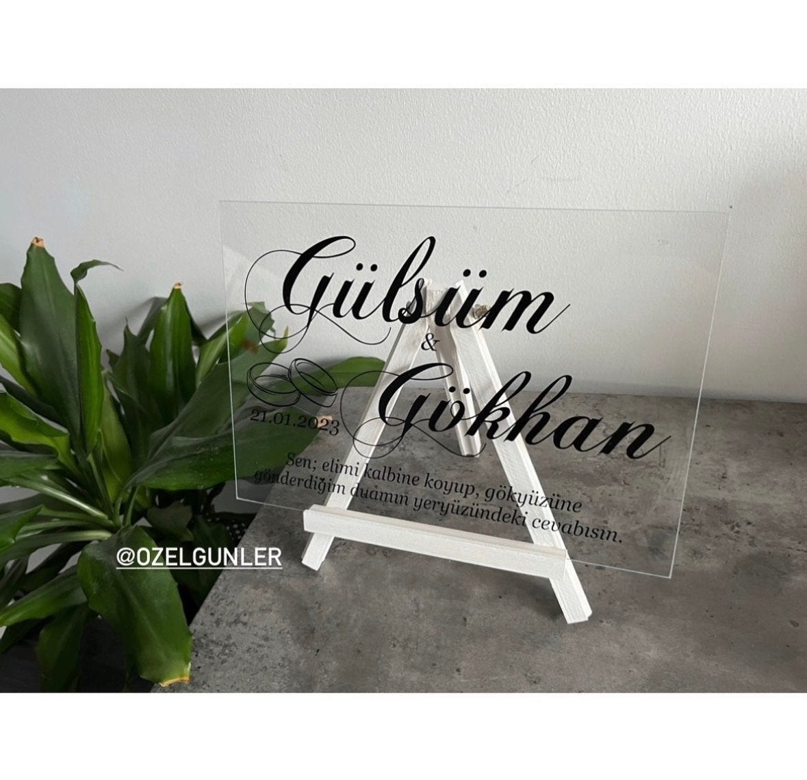 Gepersonaliseerde Glazen Decoratie met Naam en Datum, Meerkleurig, Nieuw, Ophalen of Verzenden, Modern