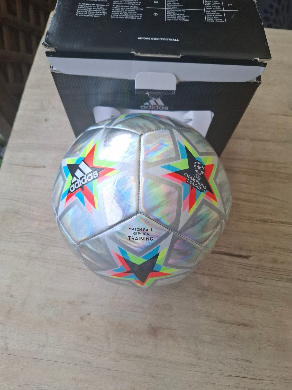 adidas UCL Training Void Foil voetbal maat 5, Maat XL, Ophalen of Verzenden, Nieuw, Bal