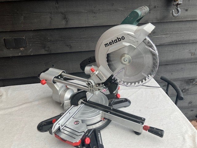 afkortzaag metabo kgs 254, Ophalen, Gebruikt, 70 mm of meer, Afkortzaag