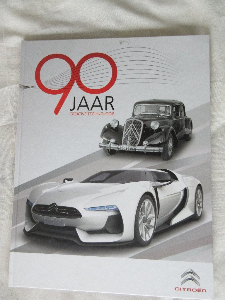 Jubileumboek 90 jaar Citroen, Ophalen of Verzenden, Zo goed als nieuw, Diverse auteurs