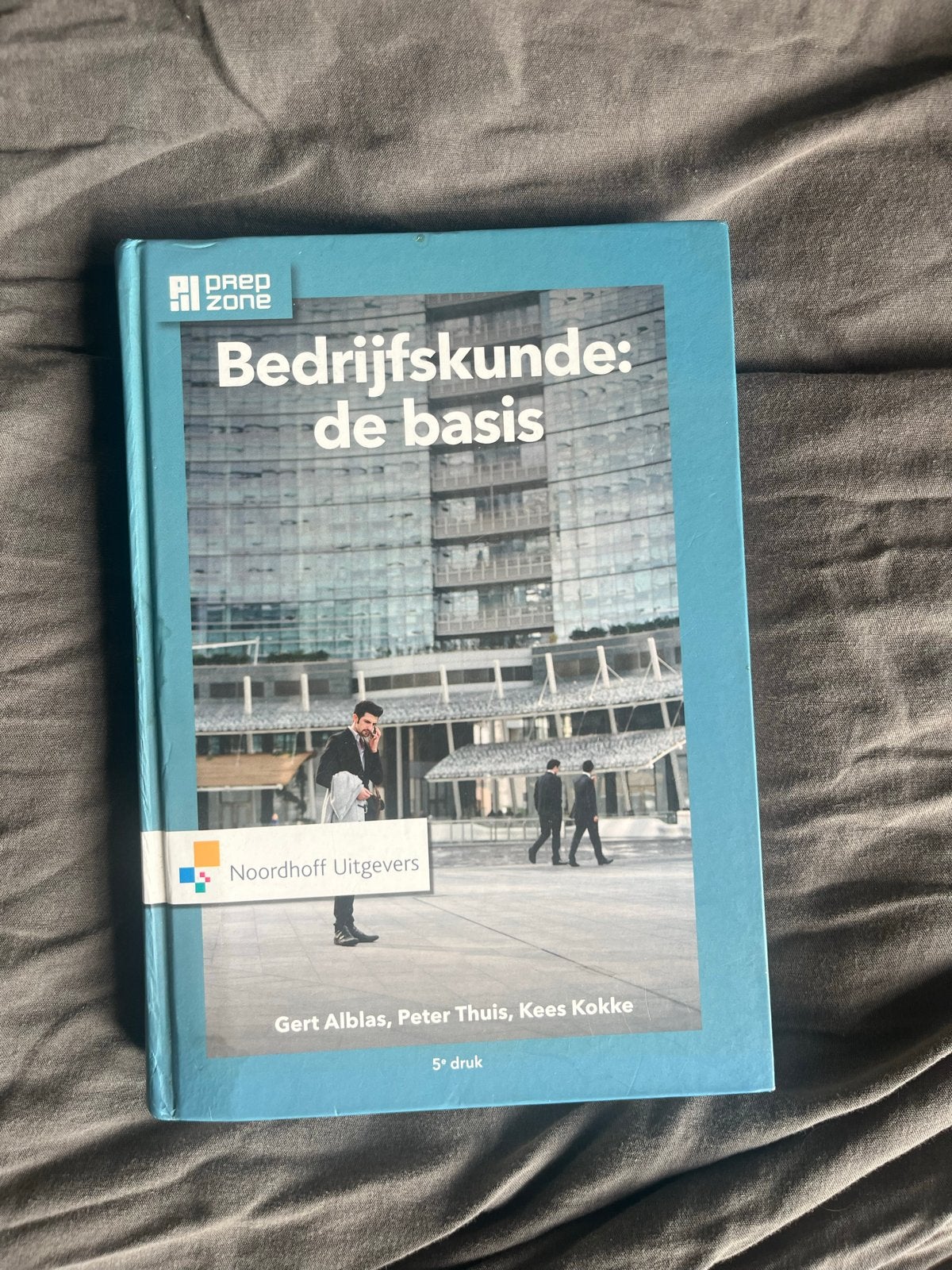 Bedrijfskunde: de basis - Nat geworden, nog bruikbaar, Ophalen of Verzenden, Gamma, Gelezen, HBO