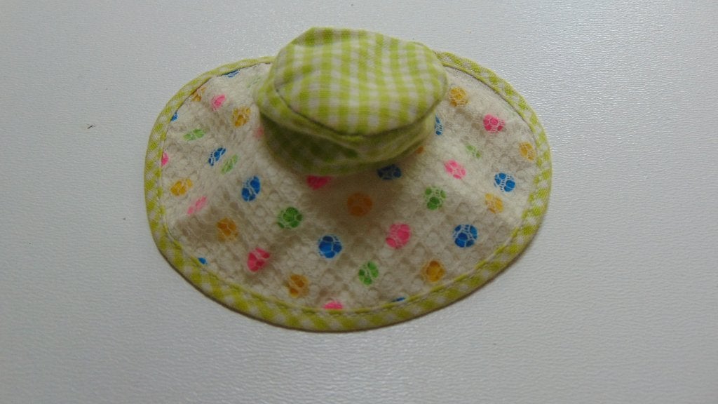 Prachtige vintage Barbie  Hoedjes Schoentjes boekjes koffer, Ophalen of Verzenden, Zo goed als nieuw, Accessoires