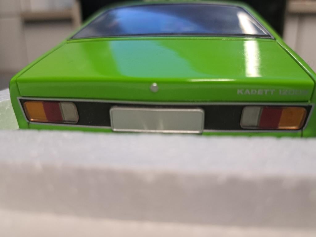 OPEL  KADETT  C COUPE  UIT 1976, Ophalen of Verzenden, Nieuw, Auto, MiniChamps