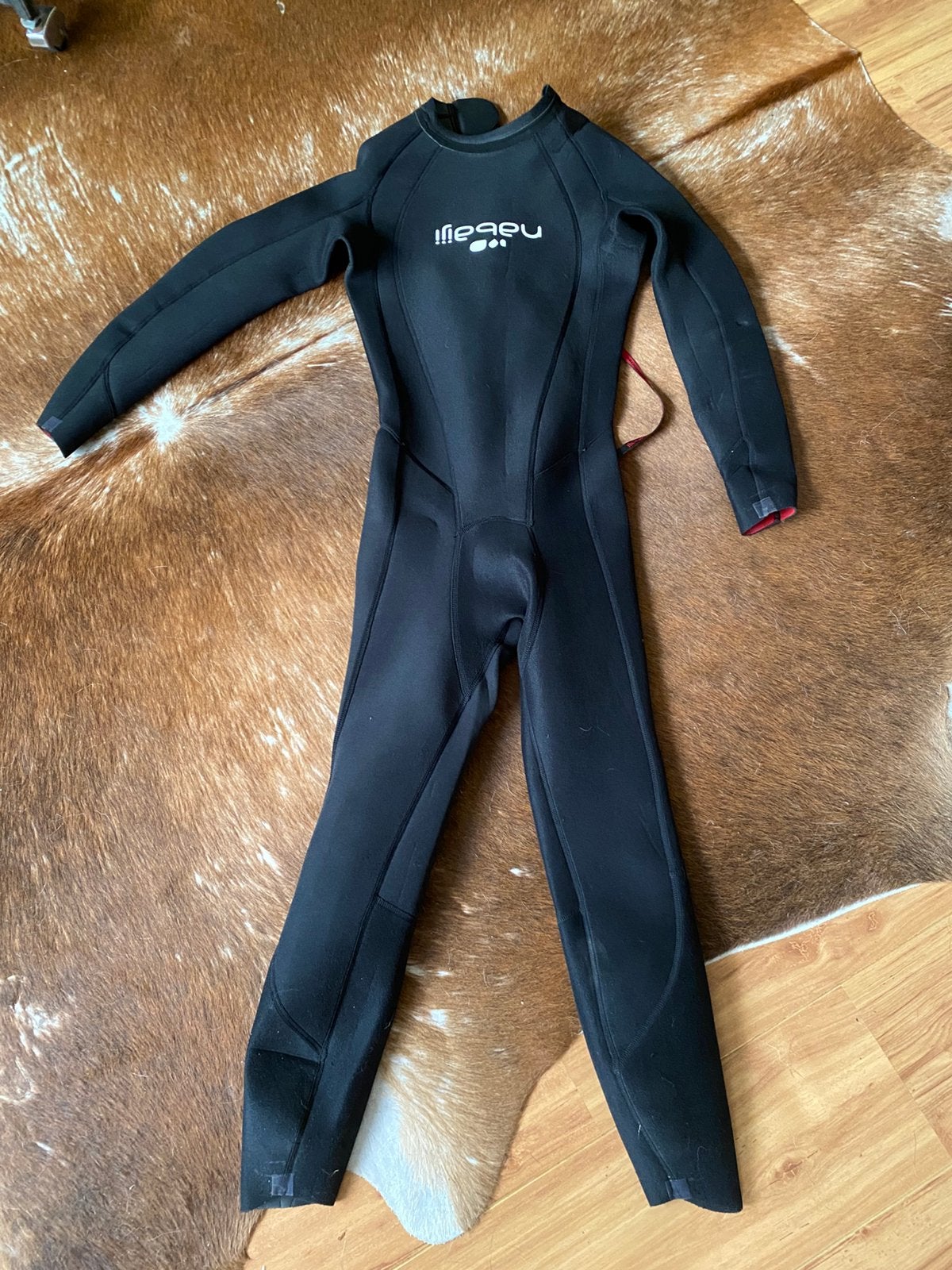 Decathlon wetsuit mt 40, Watersport en Boten, Watersportkleding, Ophalen of Verzenden, Zo goed als nieuw, Kind, Wetsuit