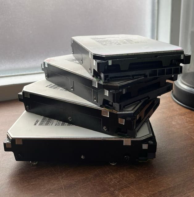 4x HGST 3.5” 8TB 7200RPM SATA interne HDD, Computers en Software, Harde schijven, Ophalen, Intern, Server, 8TB