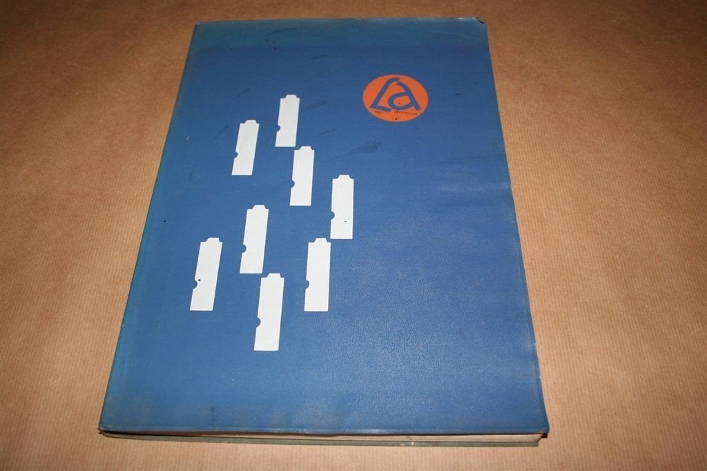 Tetterode Lettertypenboek [1968], Ophalen of Verzenden, Gelezen, Fotografen