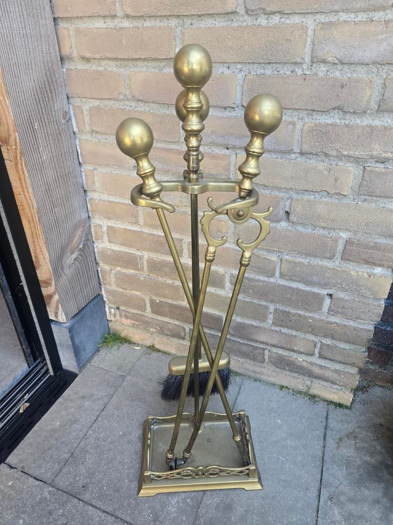 Antiek messing haardstel, Ophalen