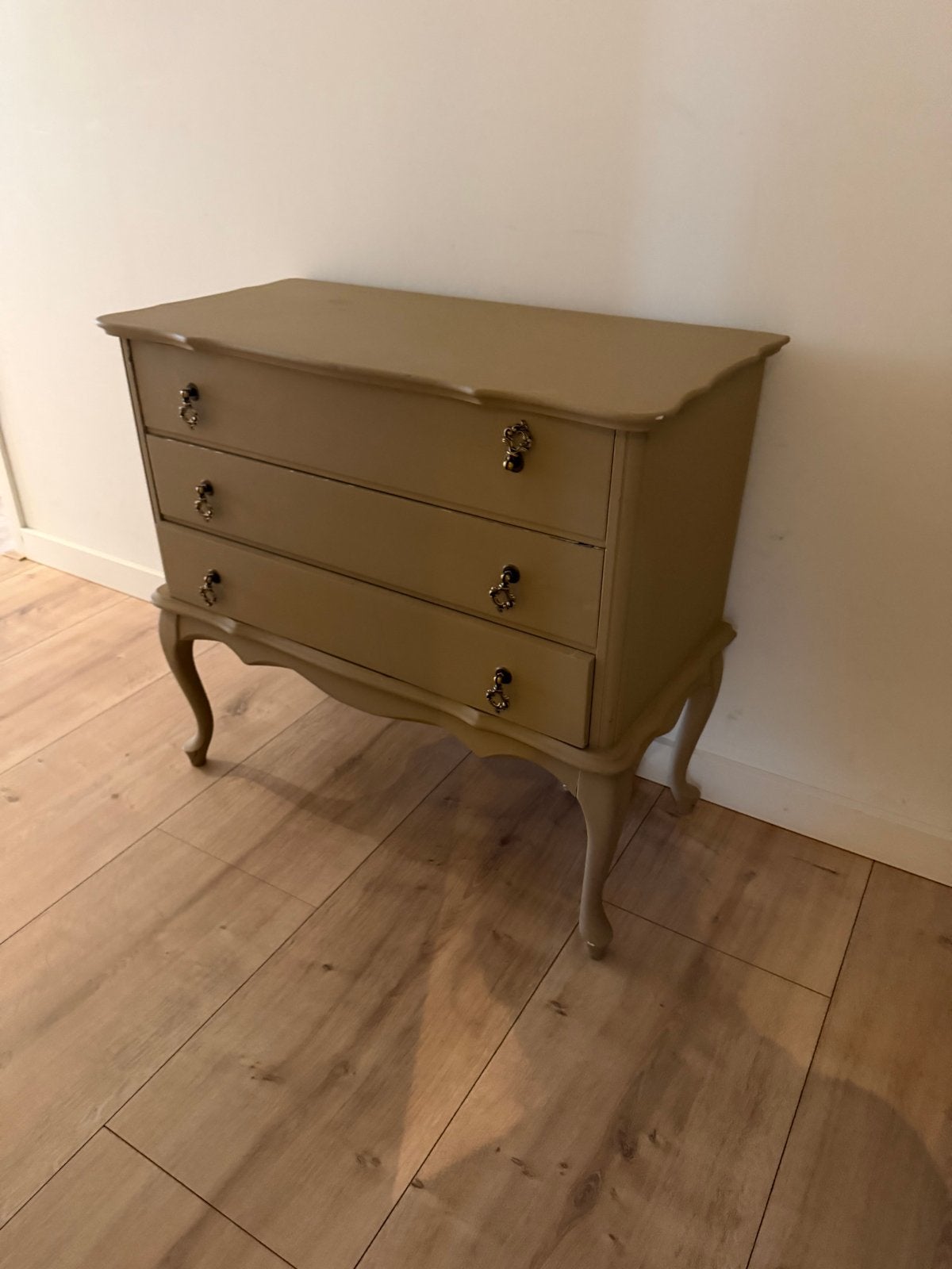 Vintage ladekastje met 3 laden - Taupe, Huis en Inrichting, Ophalen, Gebruikt, 50 tot 100 cm, 3 of 4 laden