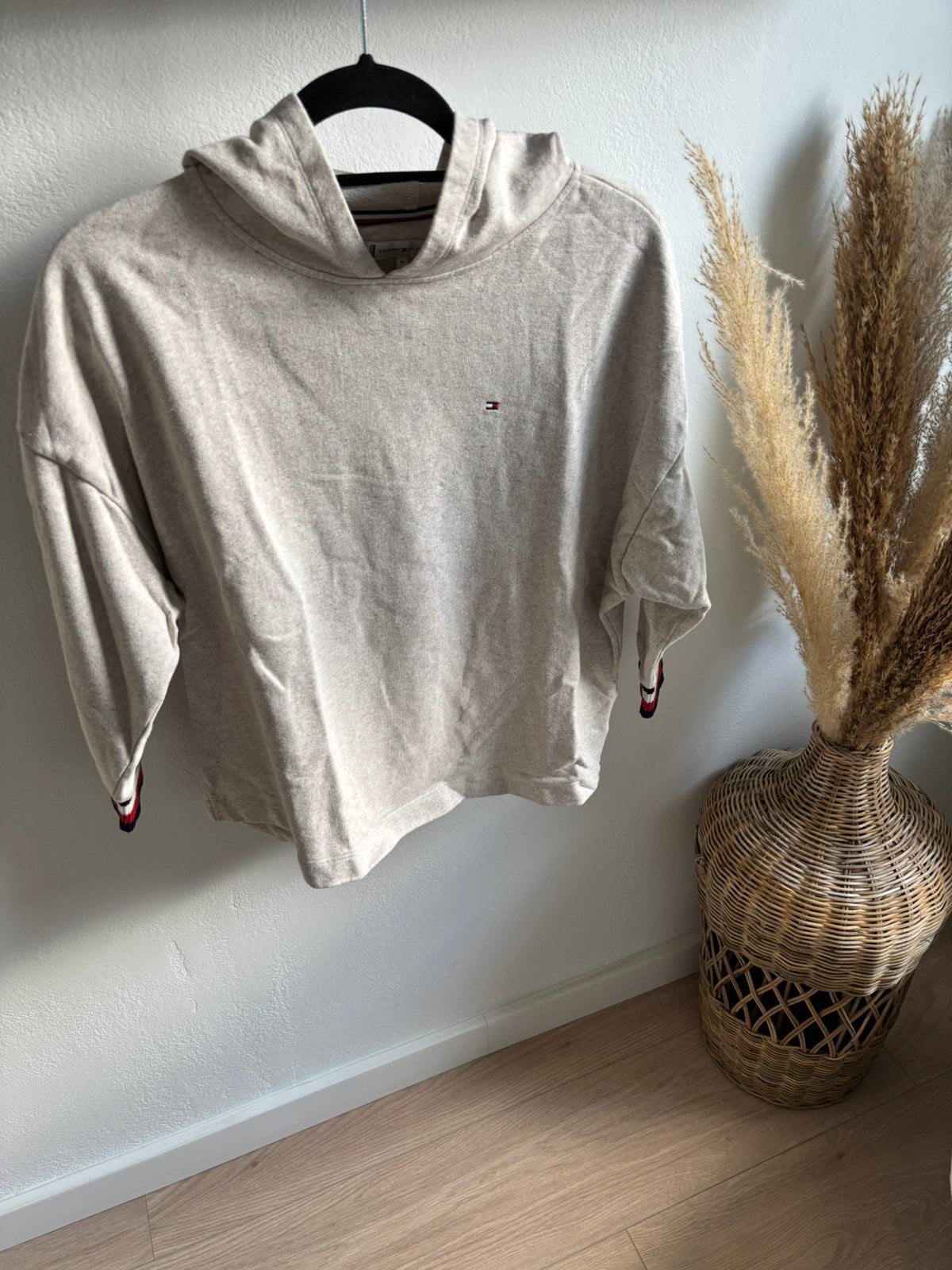 Tommy Hilfiger lounge sweater, Ophalen of Verzenden, Zo goed als nieuw, Maat 38/40 (M), Overige kleuren