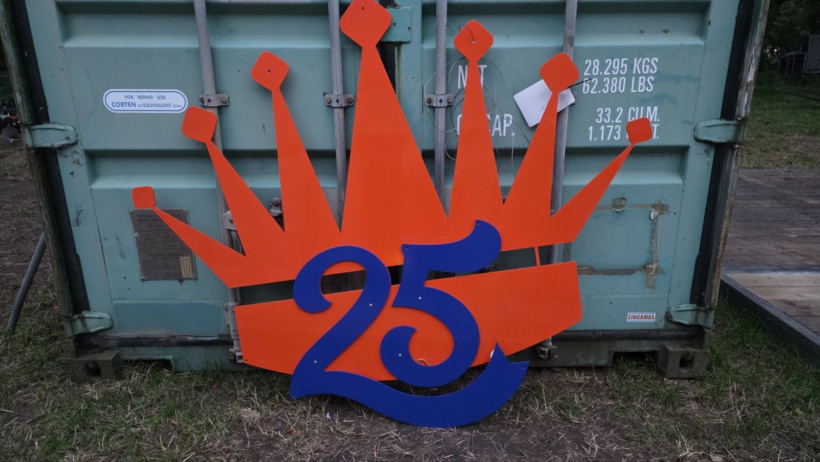 XXL Kroon 25 jaar - 1,5x1,5m aluminium 6mm dik - jubileum /, Ophalen, Nieuw, Versiering