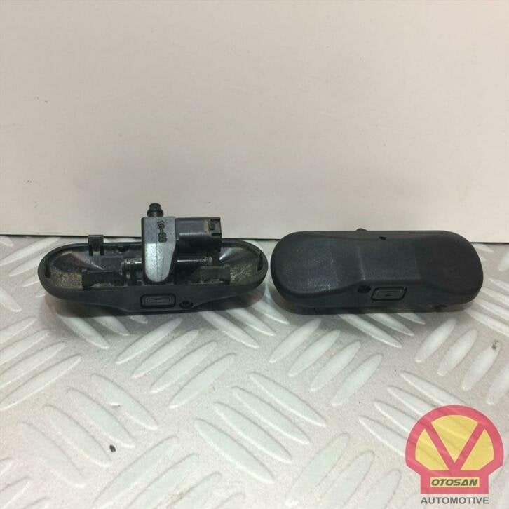 vw golf 7 verwarmde ruitensproeiers set l+r 5m0955986c