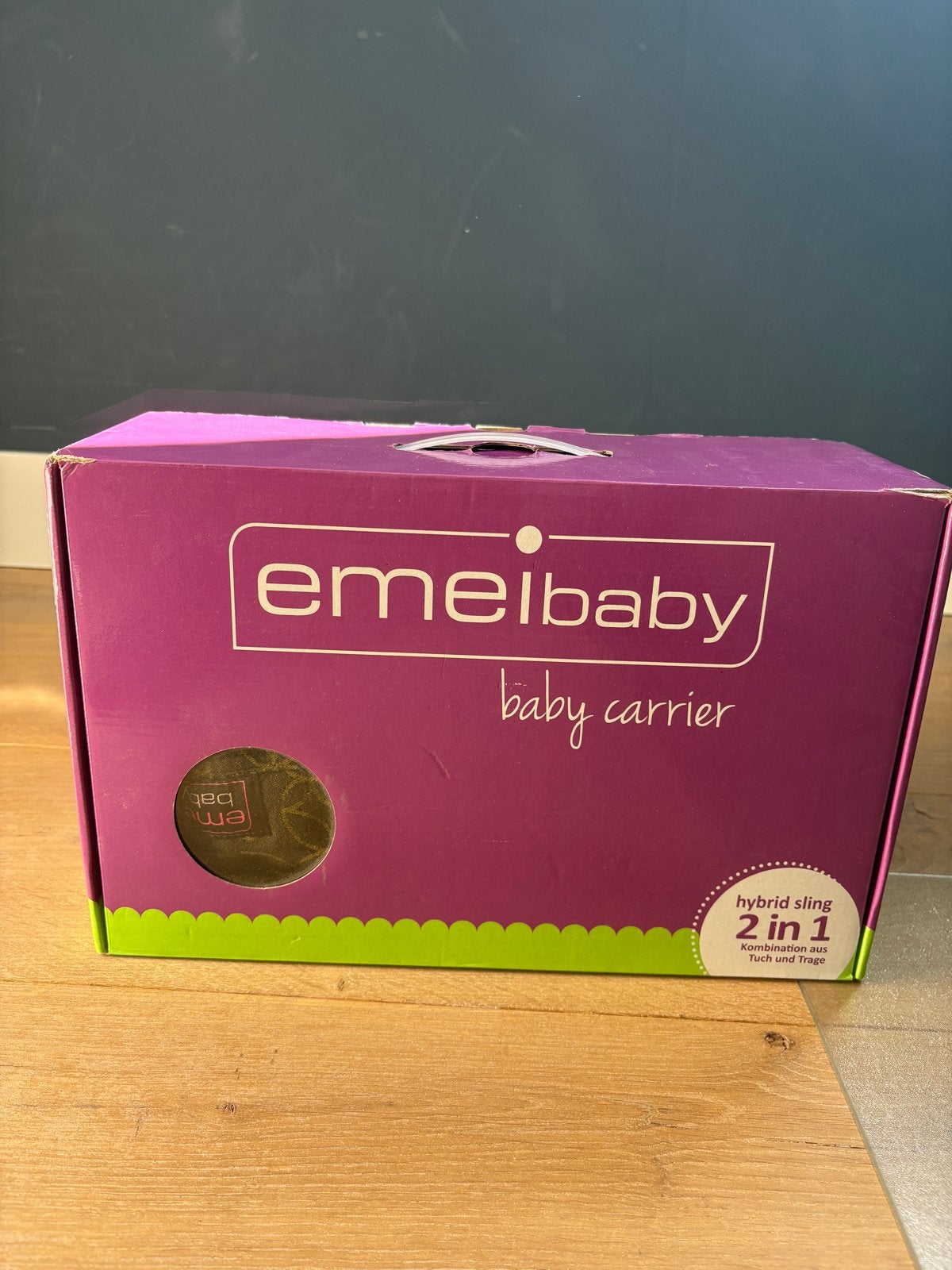 Emeibaby Baby Carrier - Zo goed als nieuw, Kinderen en Baby's, Overige merken, Buik of Rug, Ophalen of Verzenden, Zo goed als nieuw