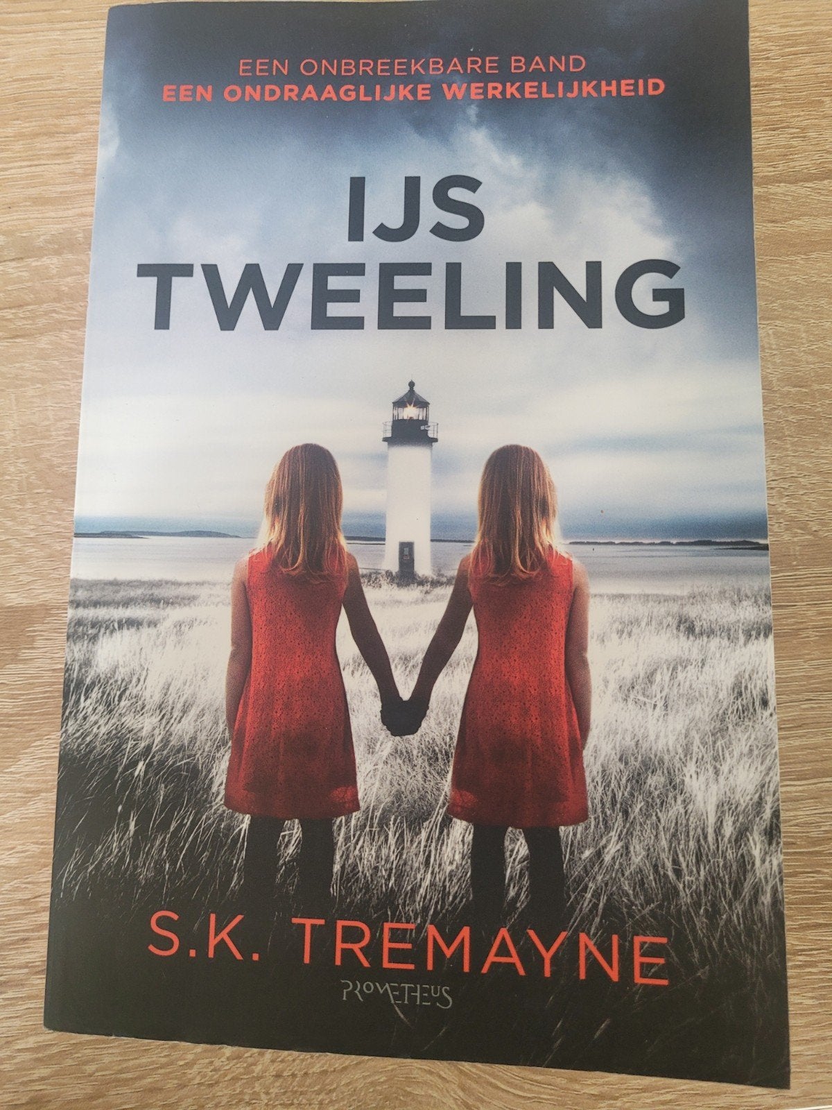 S.K. Tremayne - IJstweeling, Ophalen of Verzenden, Zo goed als nieuw, S.K. Tremayne