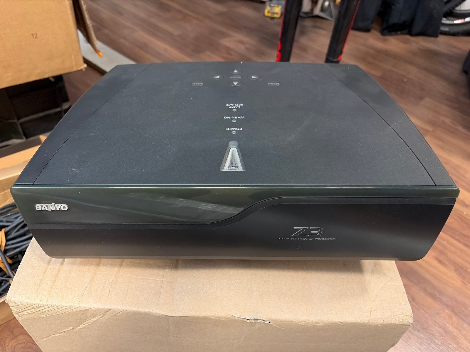 Sanyo Z3 LCD Home Theater Projector - Gebruikt, Audio, Tv en Foto, Beamers, Ophalen of Verzenden, Gebruikt, LCD, Overige resoluties