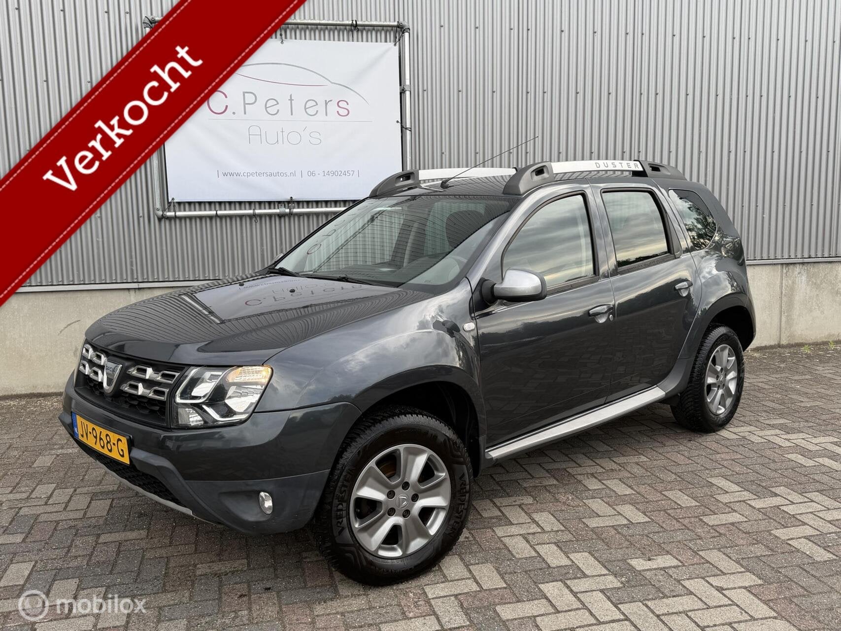 Dacia Duster 1.2 TCe 4x2 Prestige 2016 / Navigatie / Trekhaa, Auto's, Dacia, Gebruikt, Euro 6, Duster, 635 kg