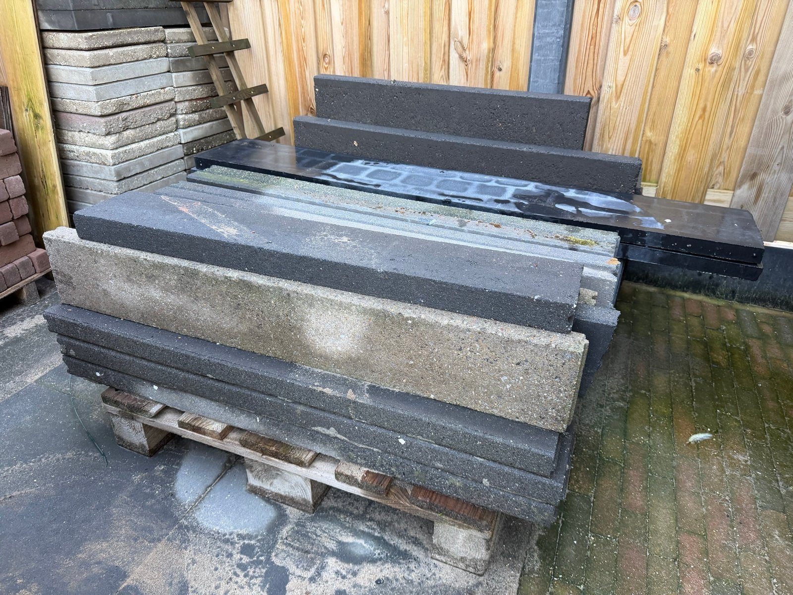 Meerdere verschillende betonbanden, Tuin en Terras, Ophalen, Gebruikt, Overige typen, Beton