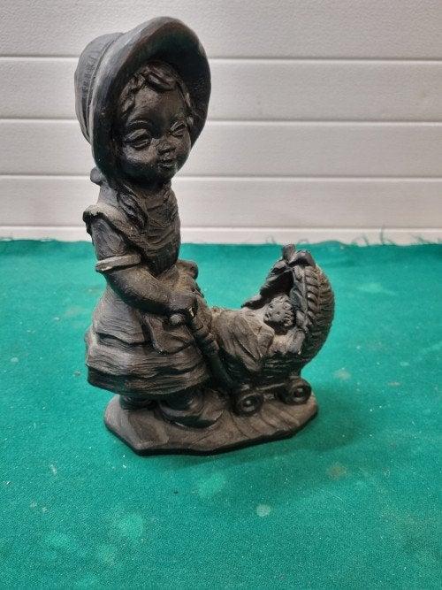 beeld vrouw met kinderwagen A.P.  anton perree Venlo, Ophalen of Verzenden