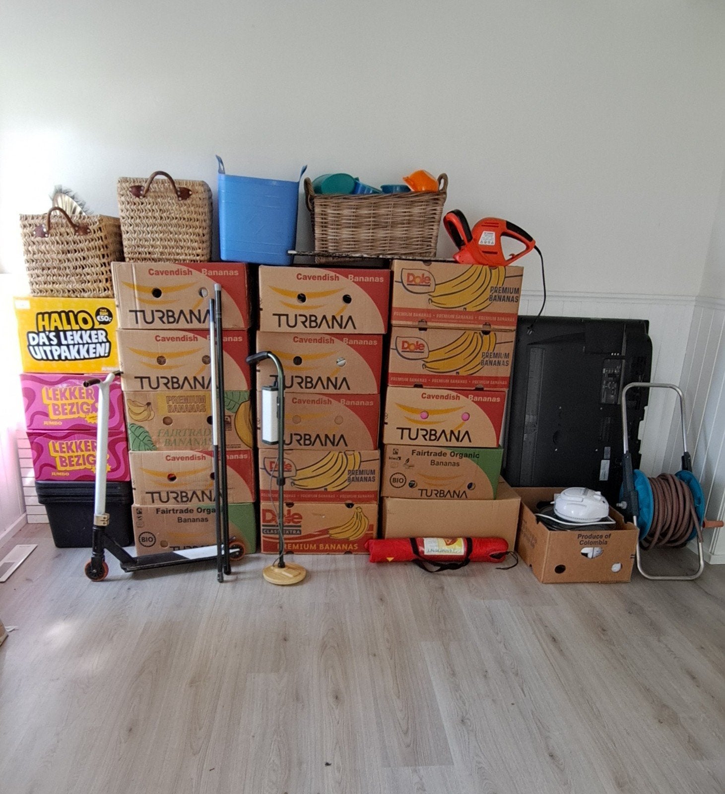 Grote partij zeer nette rommelmarktspullen en apparatuur, Ophalen