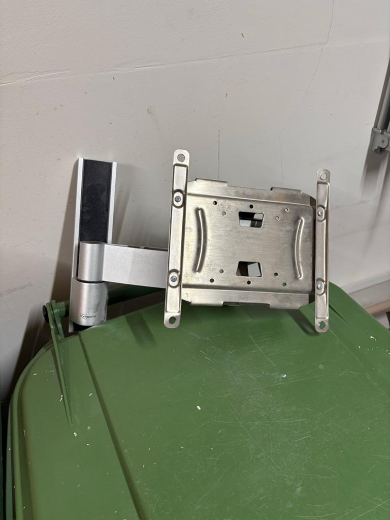 Vogels TV Beugel Muurbeugel Monitor Arm, Ophalen, Zo goed als nieuw