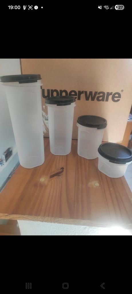 Nieuwe Tupperware Ruimtespaarders Rond 200-890 ml, Ophalen of Verzenden, Nieuw, Blauw, Bus of Trommel