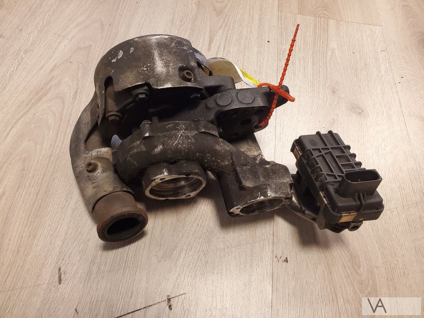 VW Volkswagen Touareg 5.0 V10 diesel turbo rechts 722501, Gebruikt, -, Volkswagen, -