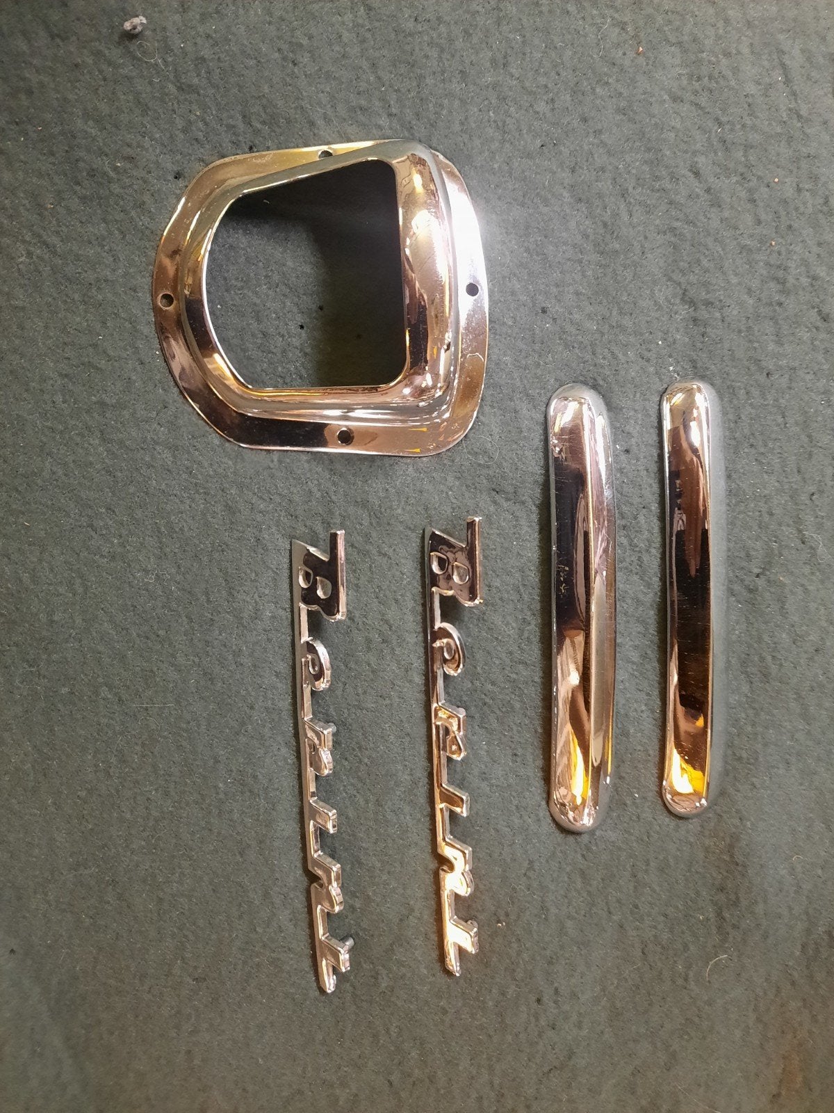 Berini emblemen set, Ophalen of Verzenden, Nieuw, Overige merken