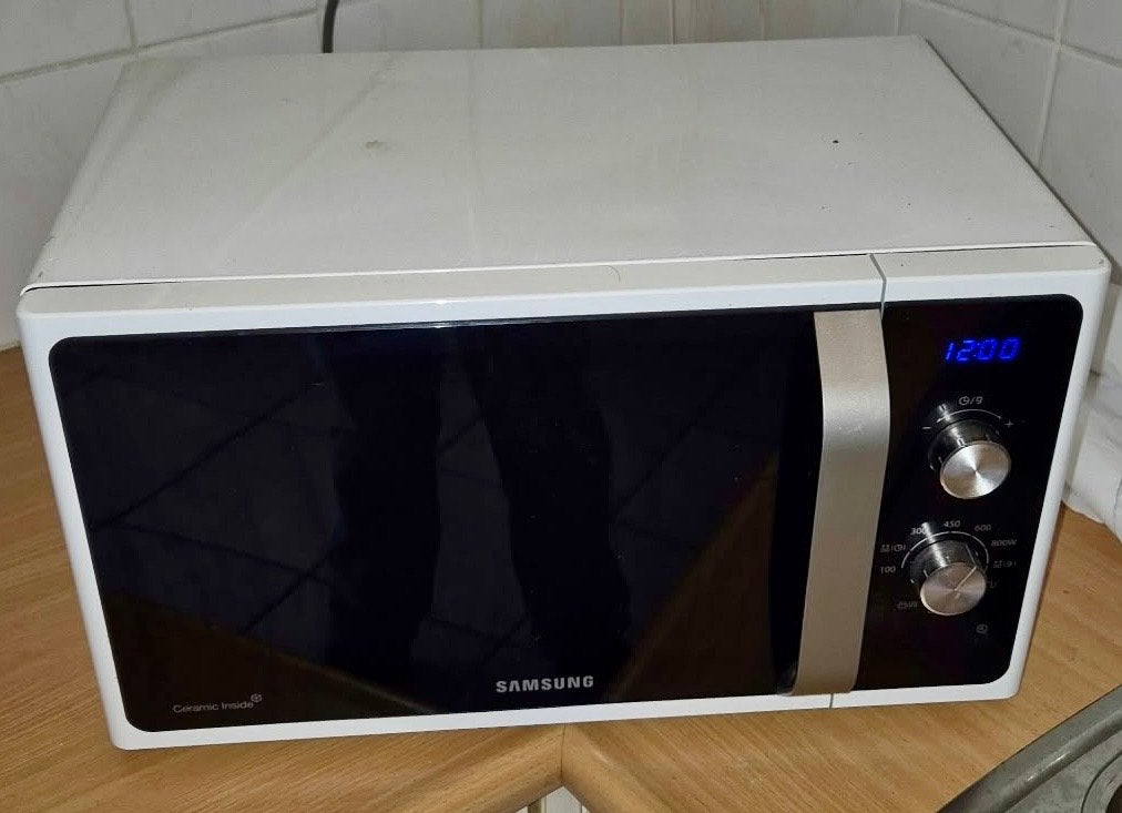 Samsung Magnetron MG23F301EAW - Wit, Ophalen, Gebruikt, Magnetron, Draaiplateau