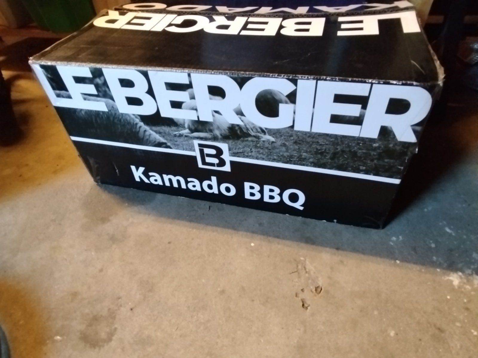 Le bergier bbq Kamado tafel barbecue, Ophalen, Nieuw, Le Bergier