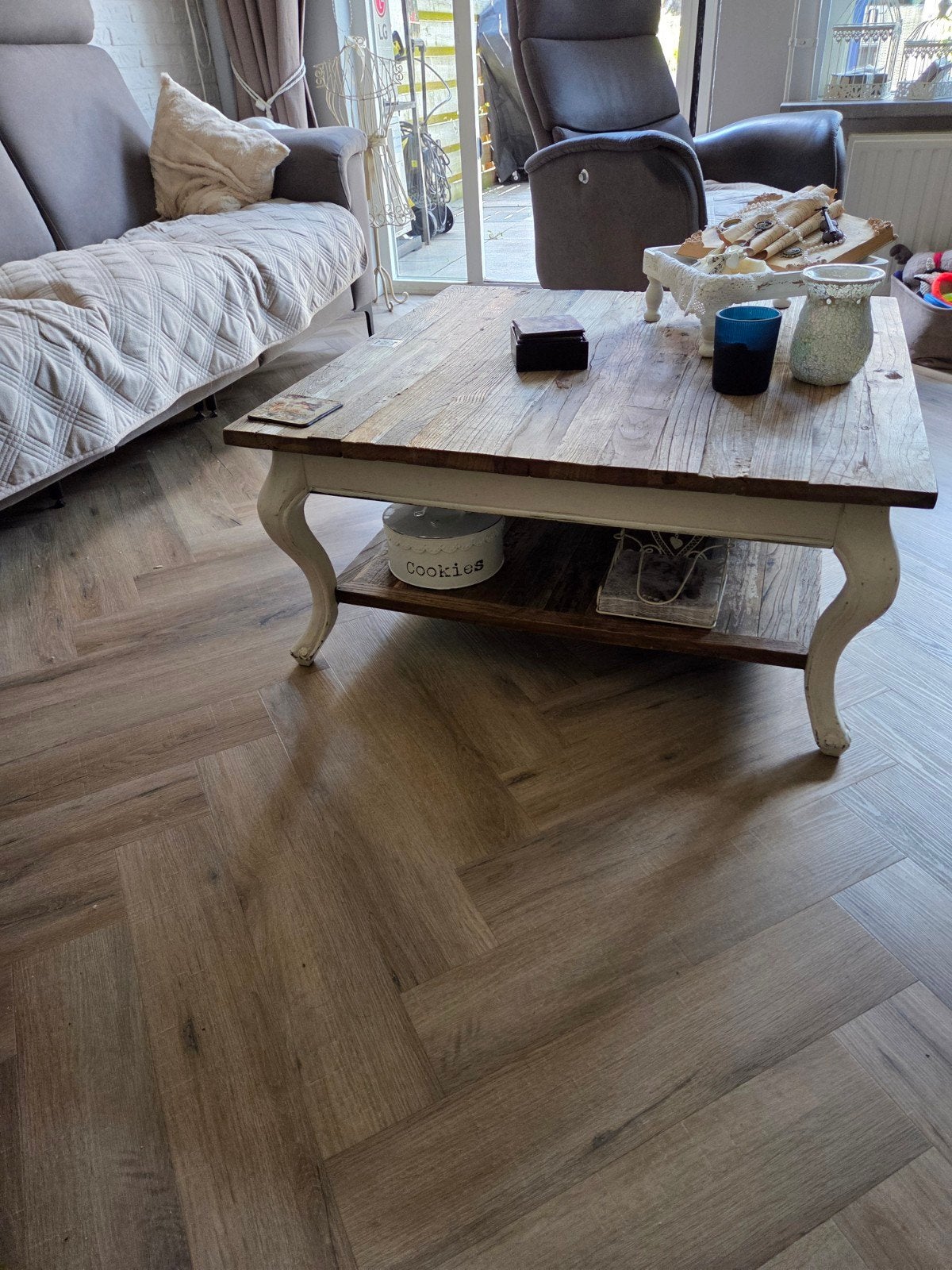 Riviera Maison driftwood tafel 90x90x41, Huis en Inrichting, Ophalen of Verzenden, 75 m² of meer, Laminaat