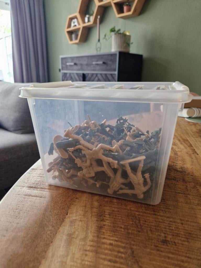 Plastic soldaatjes, Huis en Inrichting, Ophalen