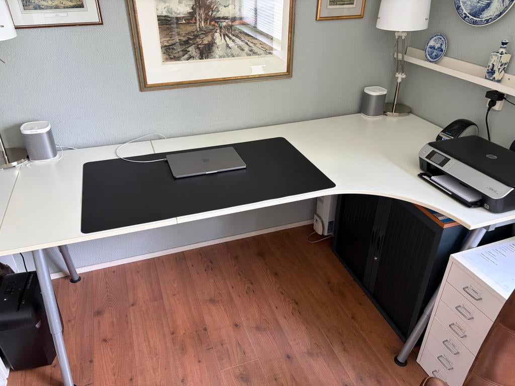 Demontabel verstelbaar Wit IKEA bureau, Huis en Inrichting, Bureaus, Gebruikt, Hoekbureau, IKEA, Scandinavisch, Spaanplaat of MDF