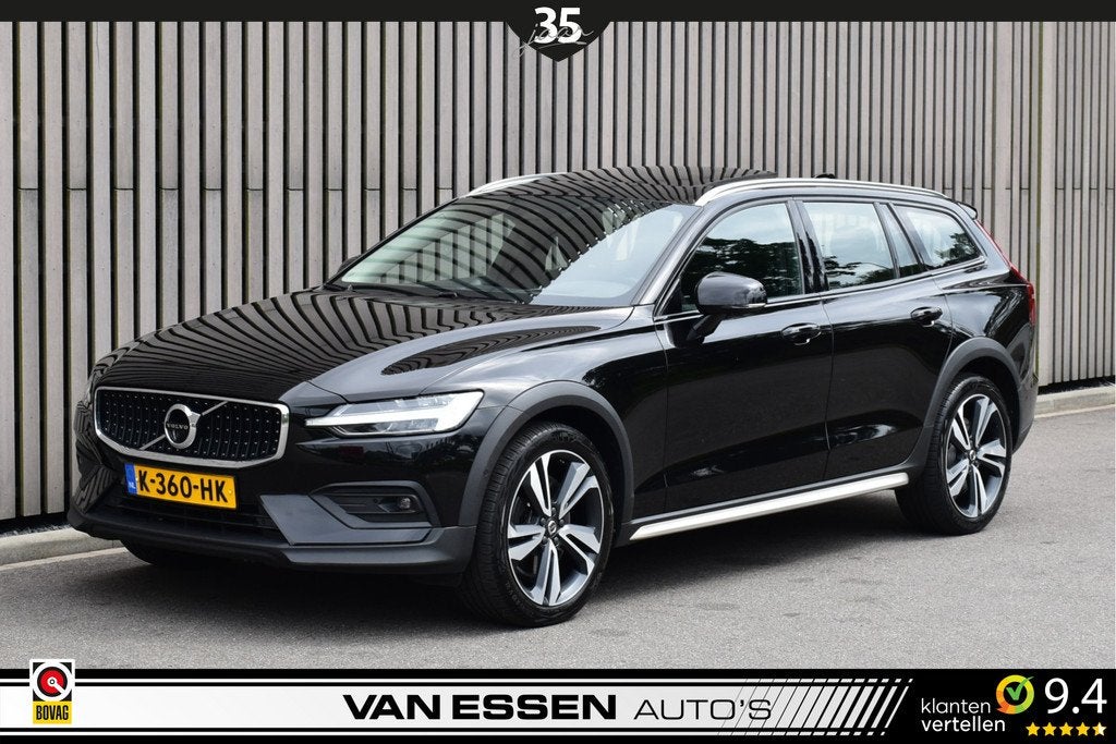 Volvo V60 Cross Country 2.0 B5 AWD Ultimate Pano 360-Camera, 15 km/l, 4 cilinders, 1969 cc, Zwart