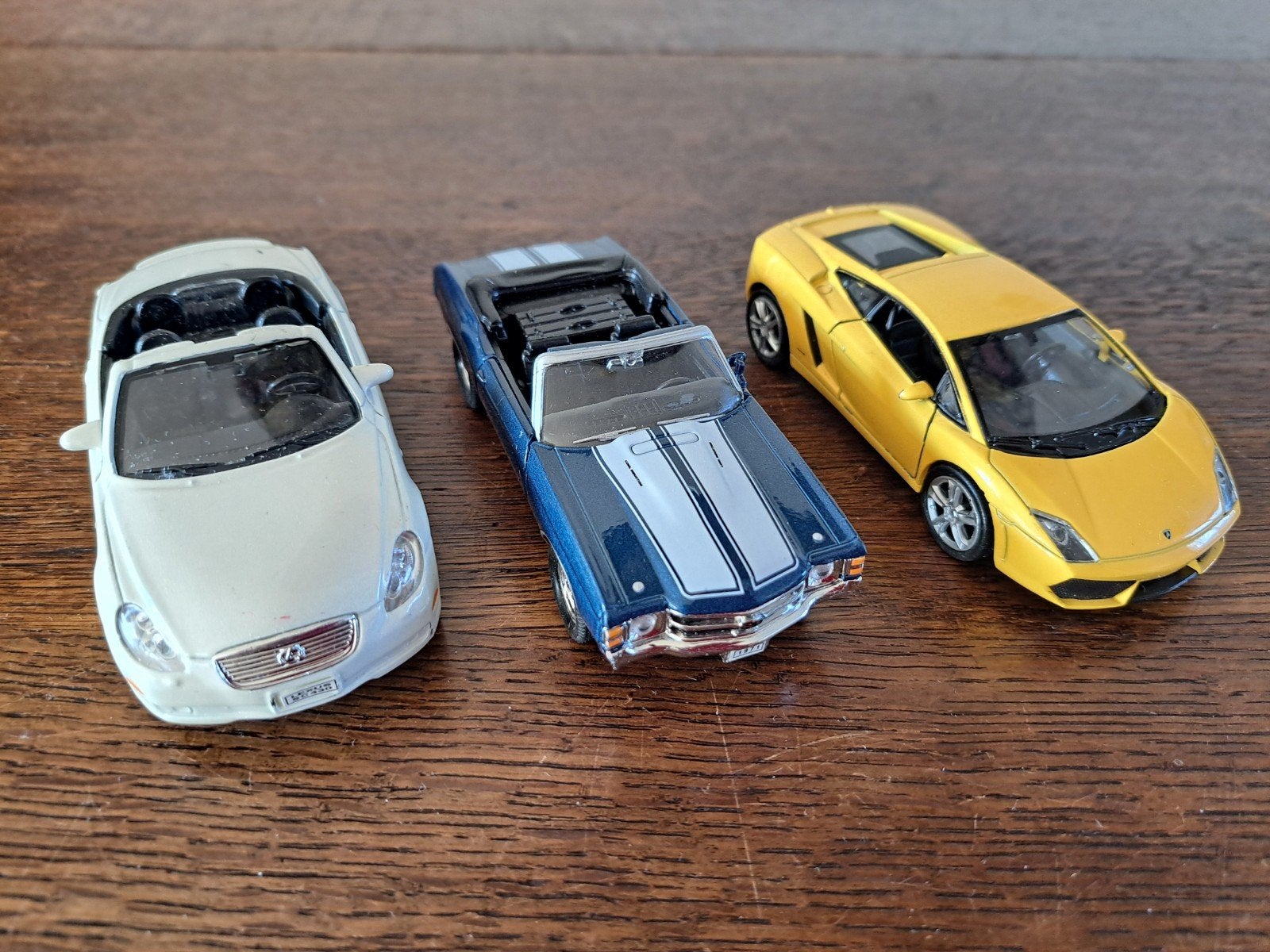Set van 3 gedetailleerde modelauto's - Nieuwstaat, Ophalen of Verzenden, Nieuw, Auto