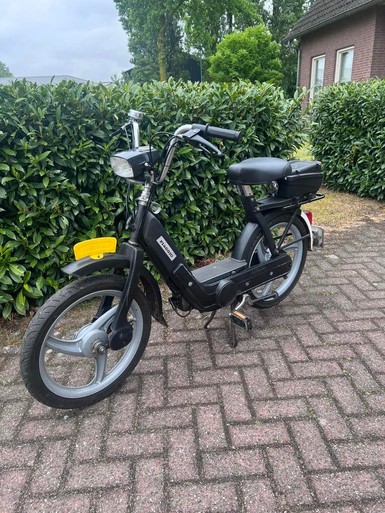 Vespa ciao geel kenteken, Ophalen, Zo goed als nieuw