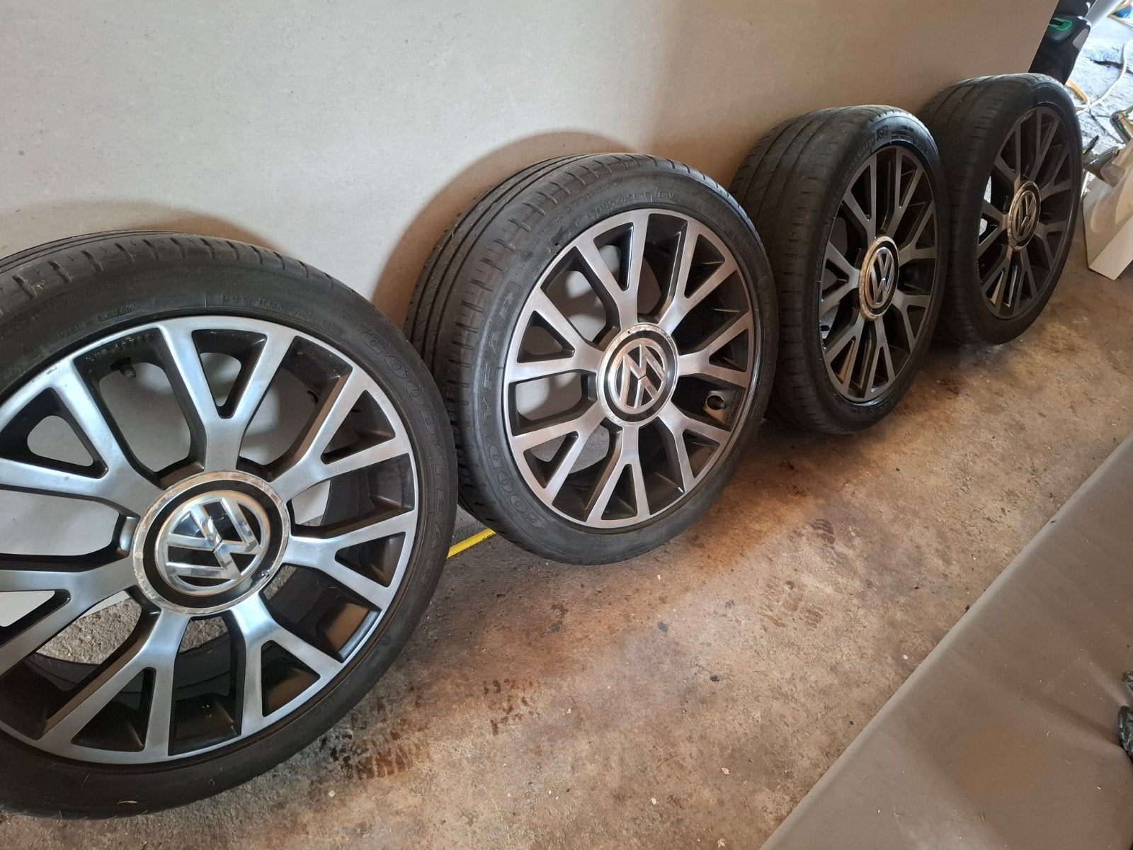 4x100 UP! GTI velgen Y-spaak 195 45 16, Ophalen, Gebruikt, Volkswagen