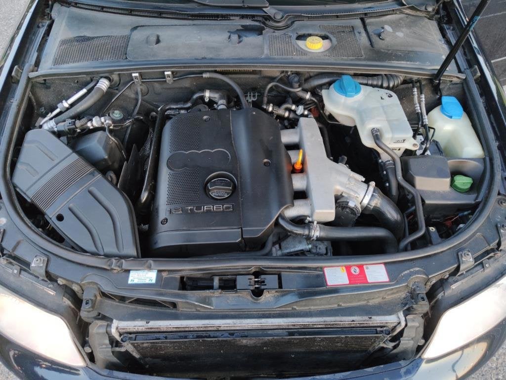 Foto 12 van Audi A4 Avant 1.8 Turbo MT Automaat LEES TEKST!