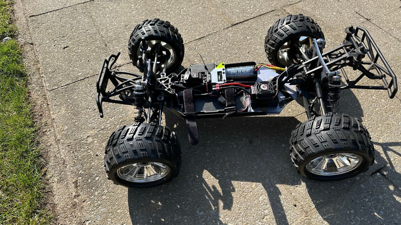 Himoto 1:8 BIG SCALE Brushless RC Auto, Gebruikt, Auto offroad, Schaal 1:8, Ophalen