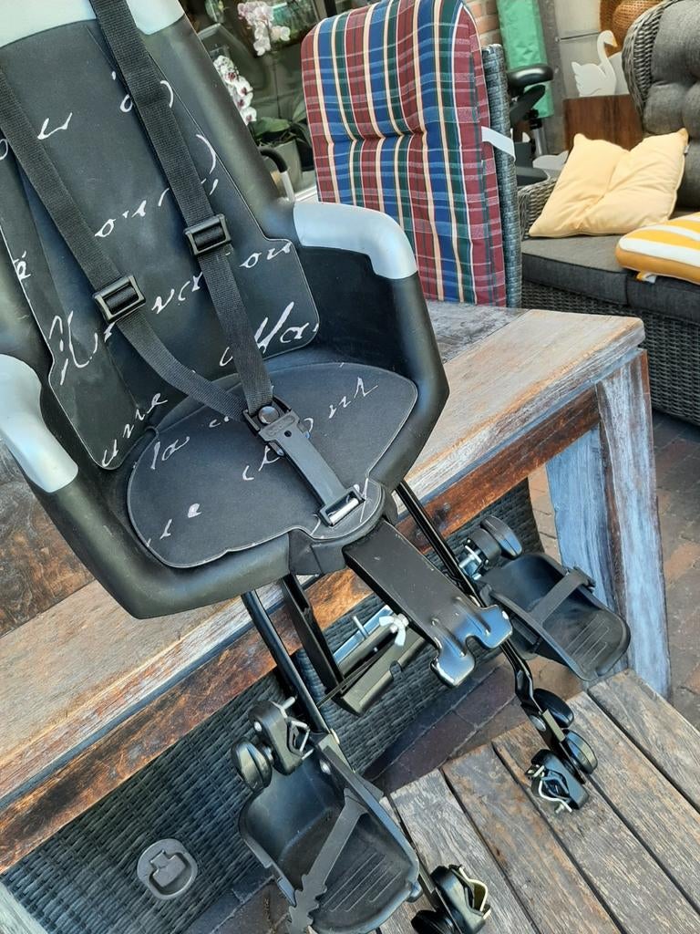 Bobike fietsstoeltje achter, zwart met wit schrift, Ophalen, Voorzitje, Bobike, 0 t/m 13 kg