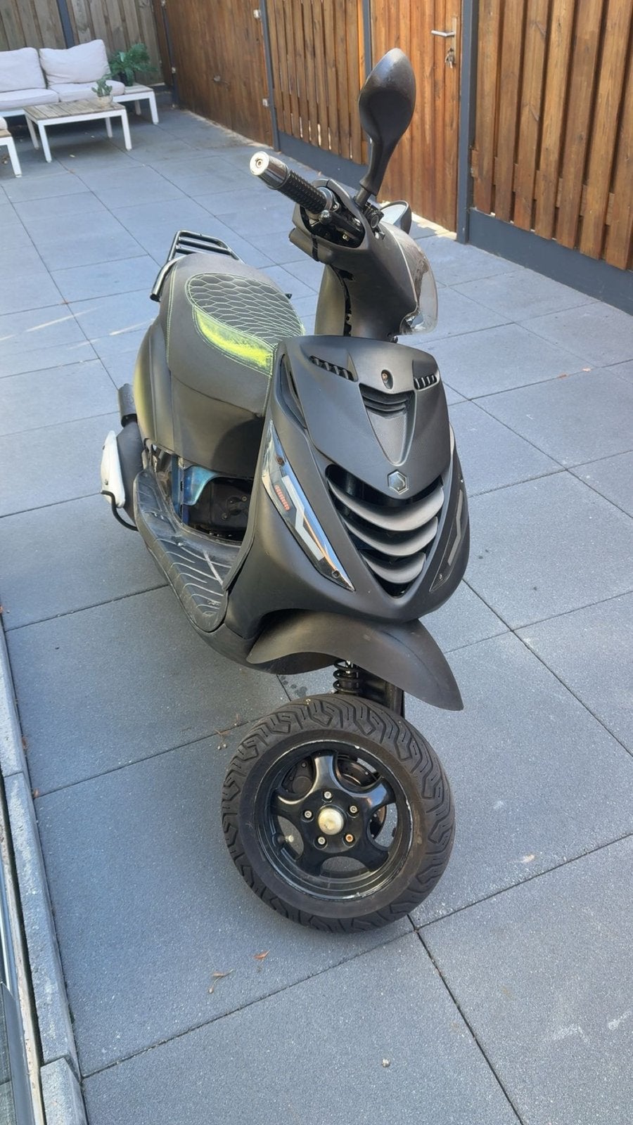 Zip 70cc 2t, Fietsen en Brommers, Scooters | Piaggio, Ophalen of Verzenden, Zo goed als nieuw, Tweetakt, Zip