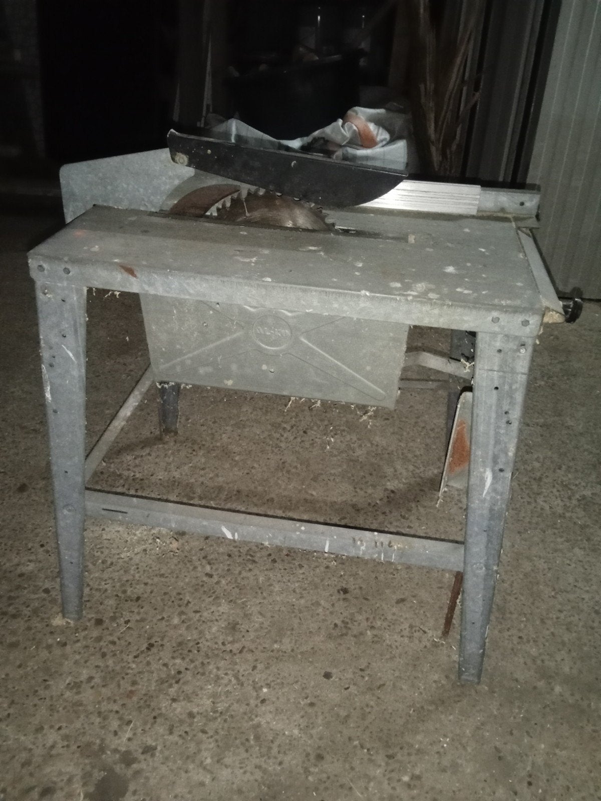 Foto 4 van Tafel cirkelzaag machine