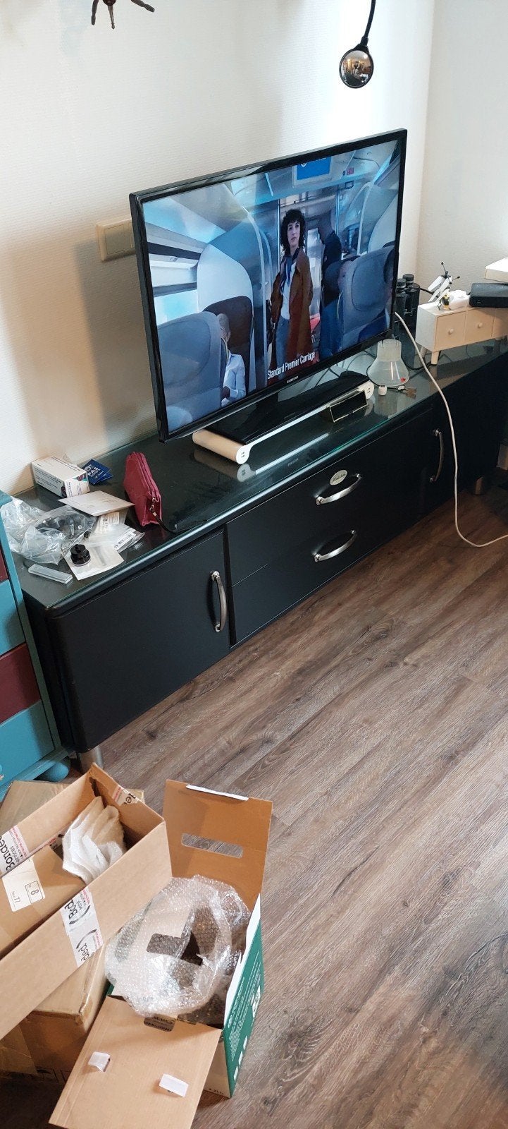 Televisie kast, Ophalen, Zo goed als nieuw, 200 cm of meer, Minder dan 100 cm