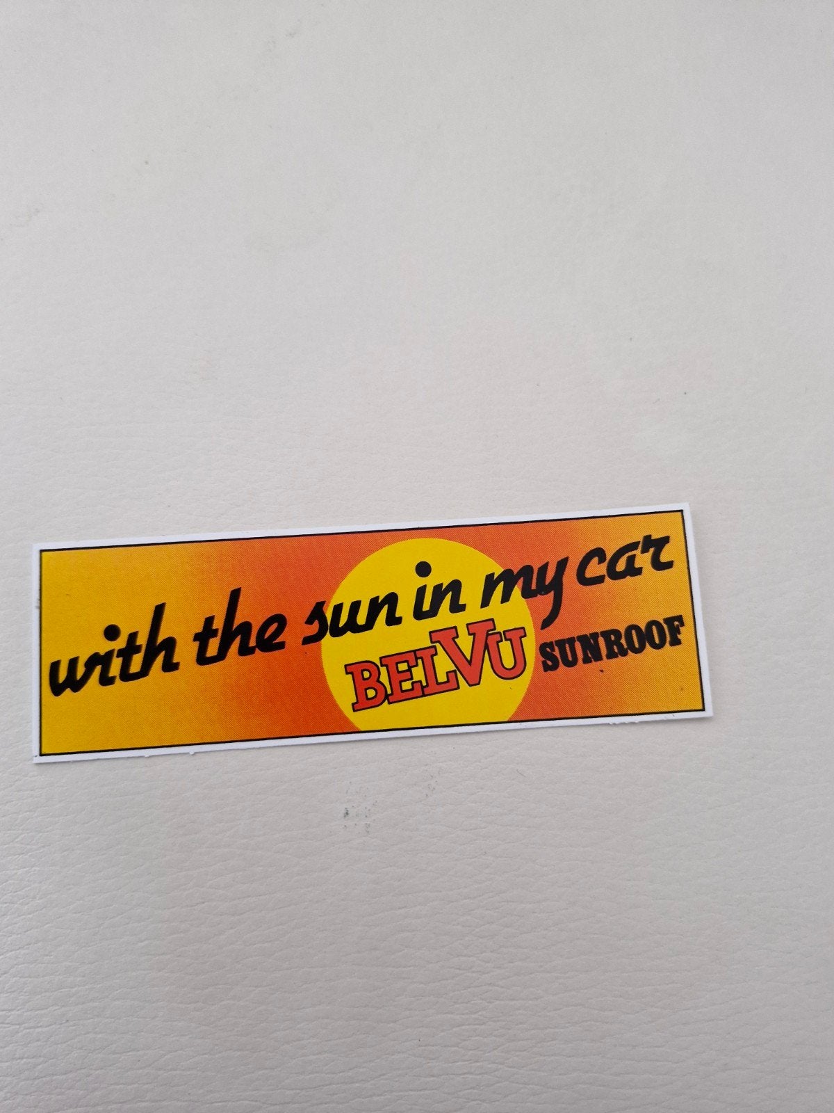 10070  Belvu Sunroof Sticker - 'With the sun in my car', Ophalen of Verzenden