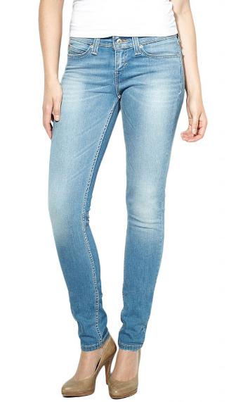 LEVIS spijkerbroek jeans Demi Curve Skinny maat 28 x 32, Blauw, Ophalen of Verzenden, Zo goed als nieuw, W28 - W29 (confectie 36)