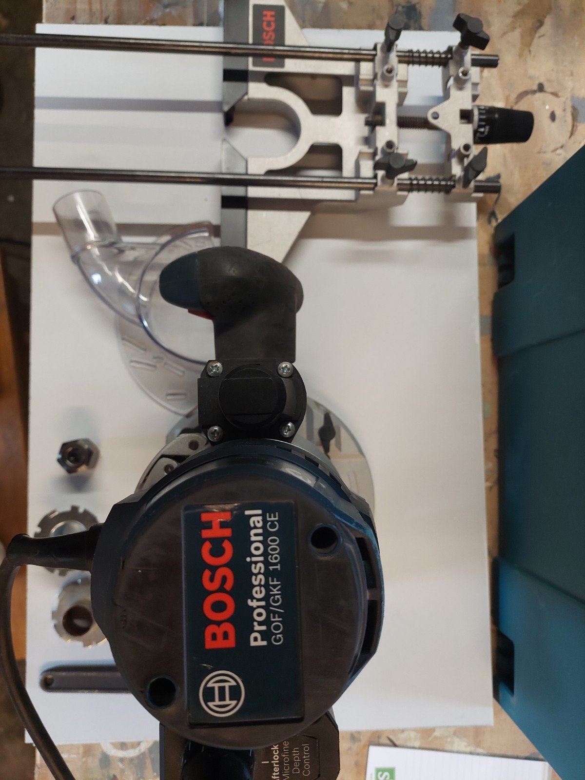 BOSCH  boven Frees, Gebruikt, Ophalen of Verzenden, Bovenfrees, Bosch Professional (Blauw)