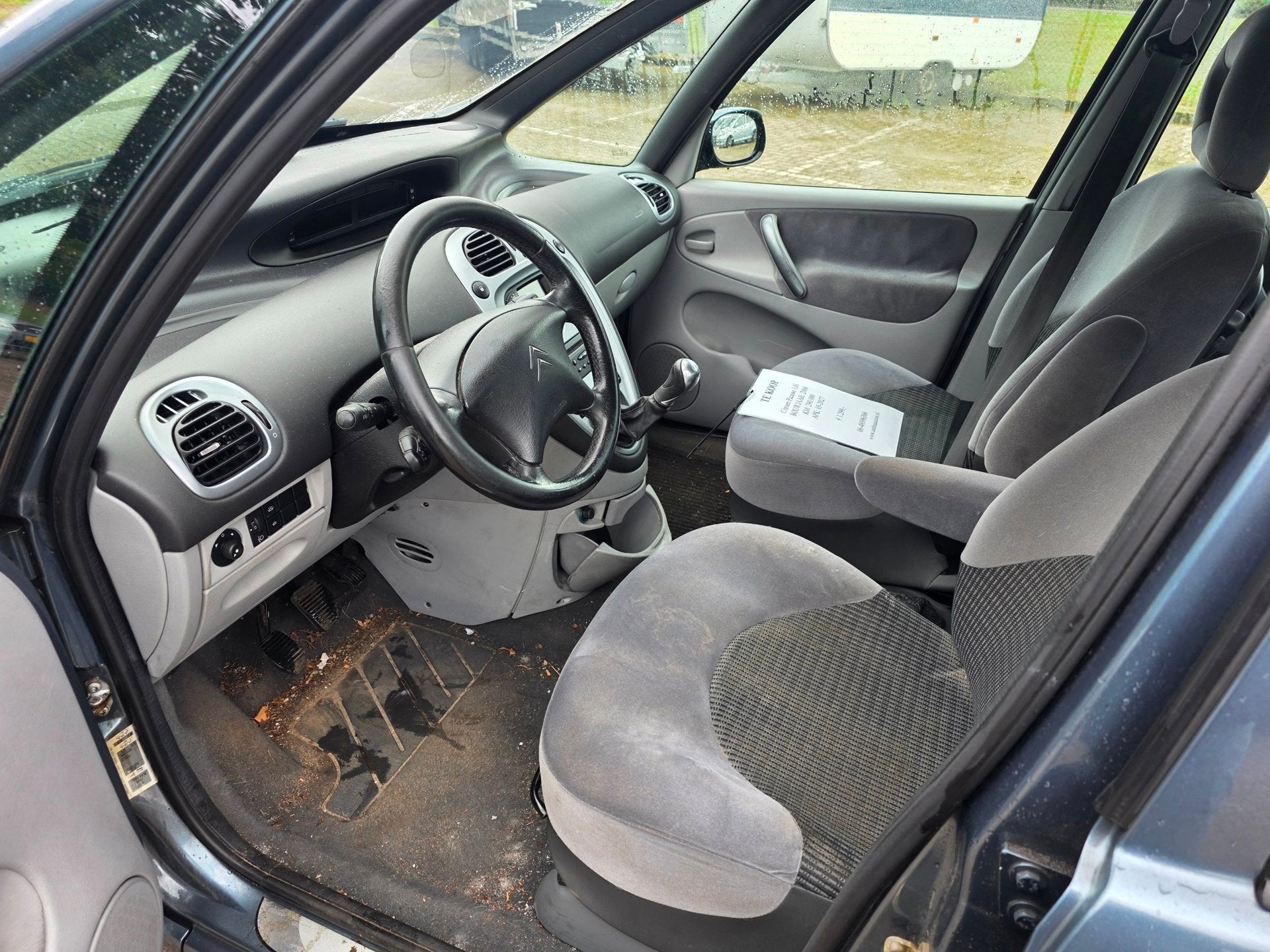 Citroen Xsara Picasso 1.6i-16V Caractère *apk:05-2027*, Voorwielaandrijving, Handgeschakeld, 1587 cc, Euro 4